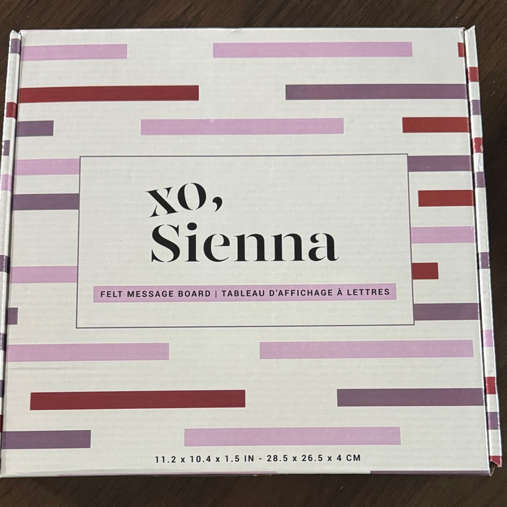 XO Sienna Felt Message Board